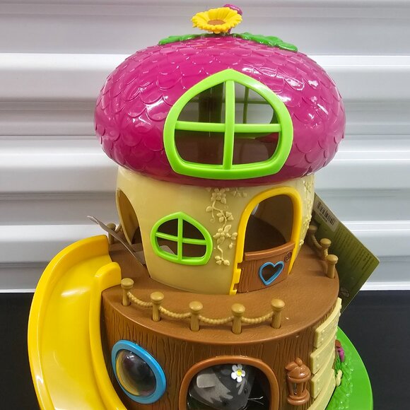 Li'l Woodzeez Acorn Treehouse - Picture 3 of 11